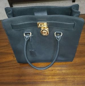 Michael Kors Tote